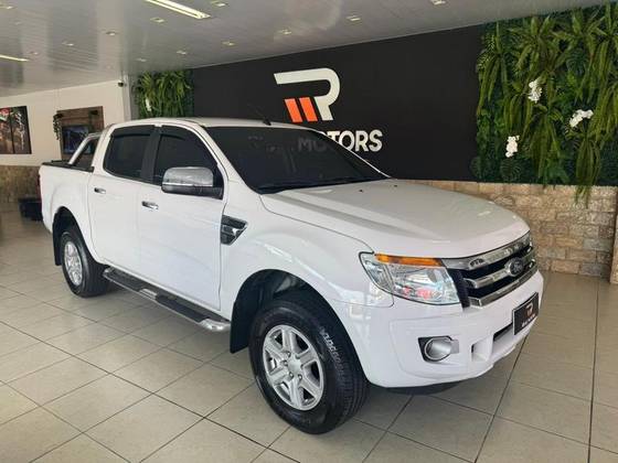 FORD RANGER 2.5 XLT 4X2 CD 16V FLEX 4P MANUAL FORD RANGER 2.5 XLT 4X2 CD 16V FLEX 4P MANUAL